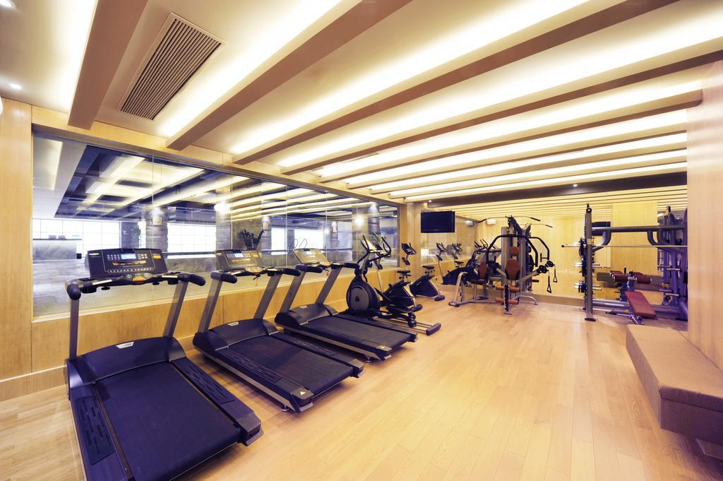 Royal Suites & Towers Wuhan Exterior photo