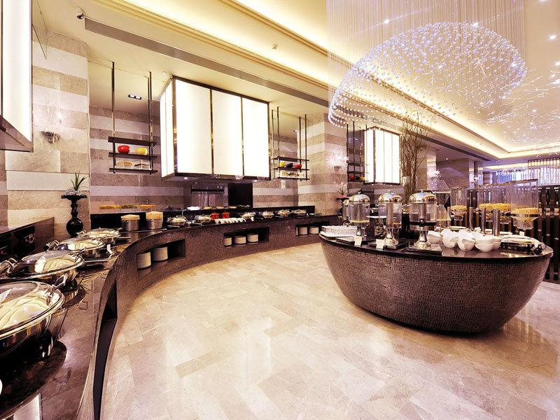 Royal Suites & Towers Wuhan Exterior photo